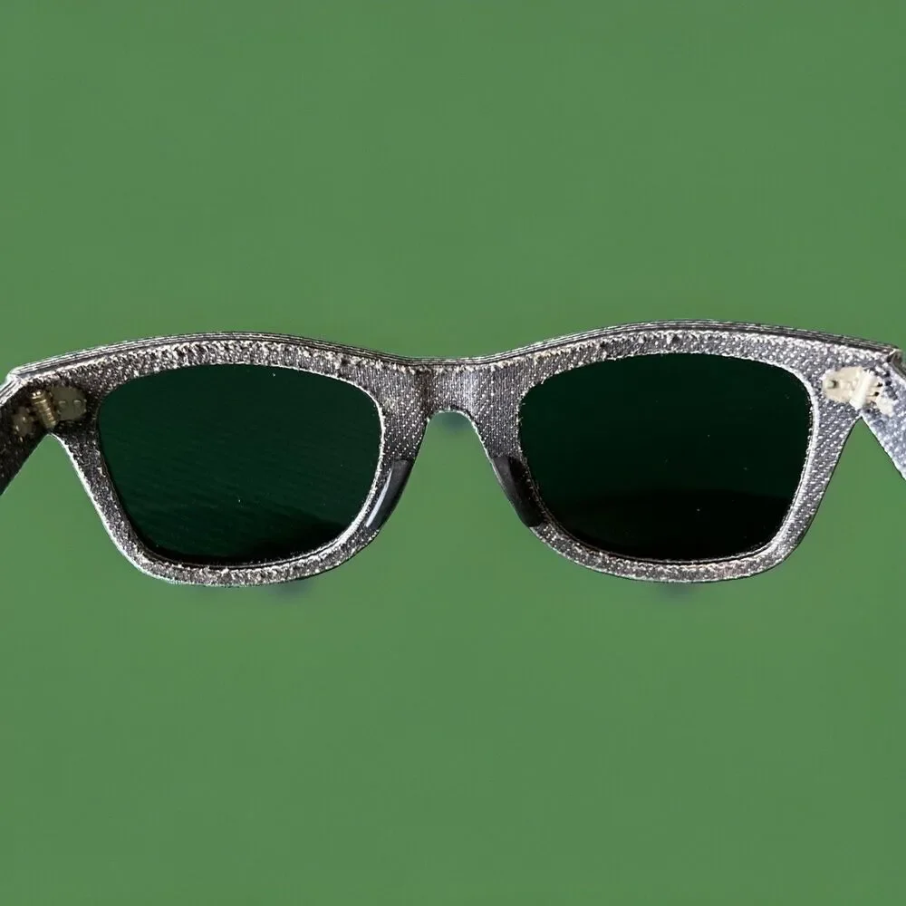 Ray-Ban Denim Wayfarer RB2140 1162 Sunglasses 50-22 Italy w/ Case